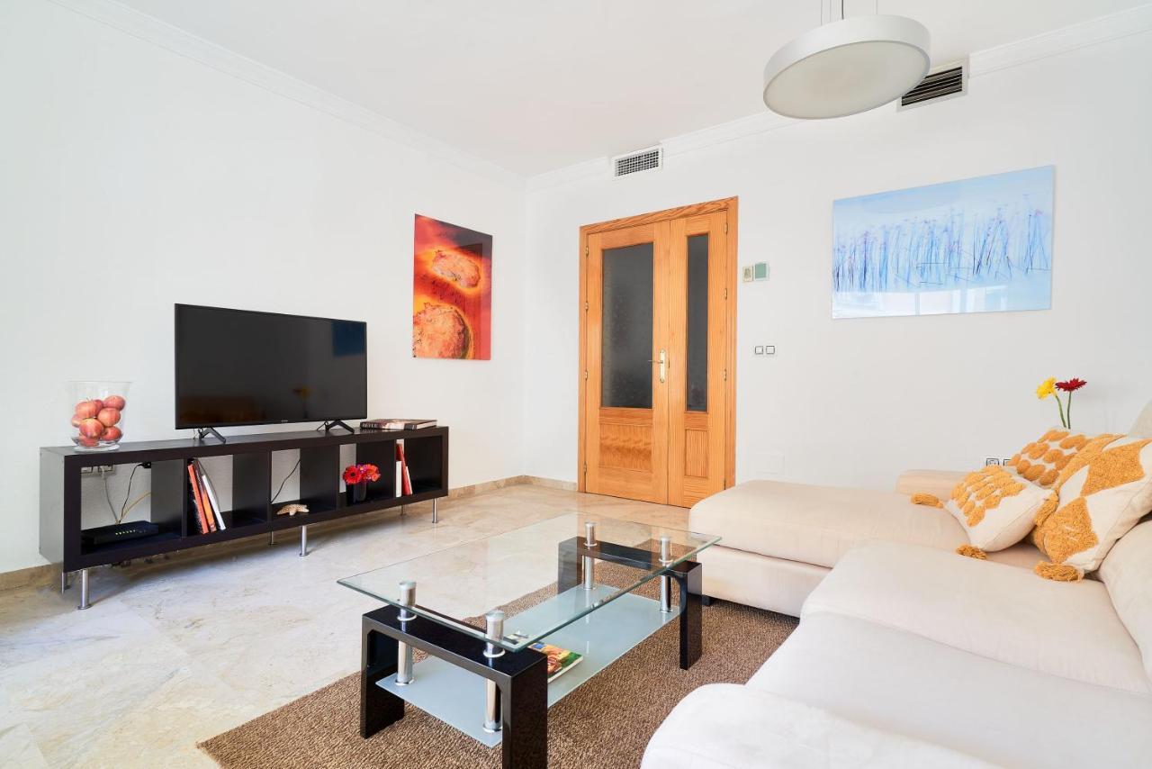 Apartamento 3 Dormitorios Centrico - Parking Incluido مالقة المظهر الخارجي الصورة